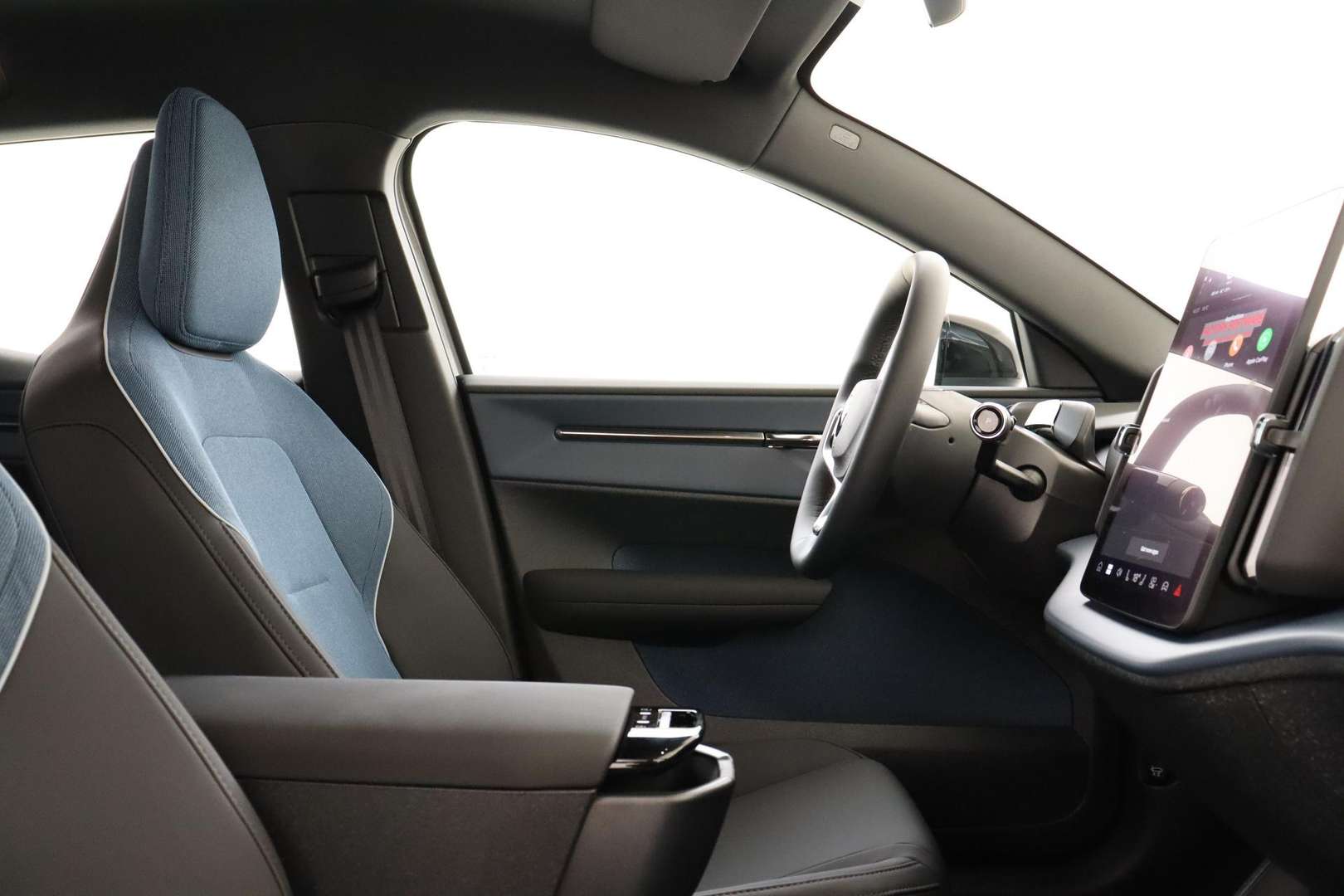 Volvo EX30 P5 Plus - 2026 - Joinsteer - #7