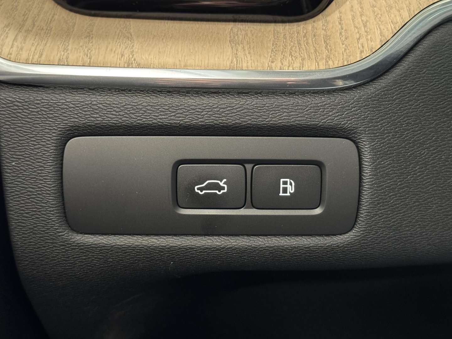 Volvo XC60 T8 Recharge Plus - 2025 - Joinsteer - #14