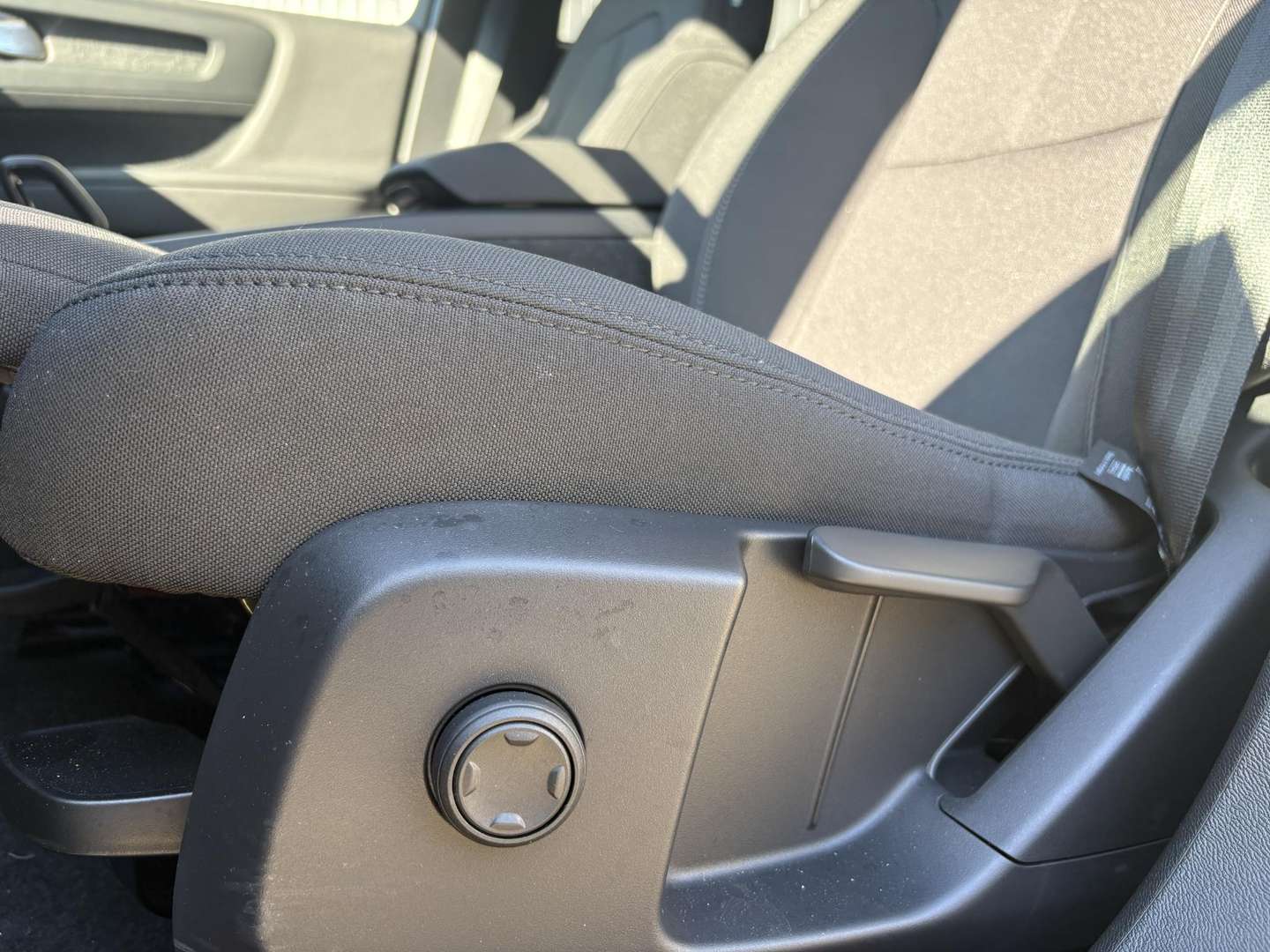 Volvo C40 Recharge PLUS - 2025 - Joinsteer - #17