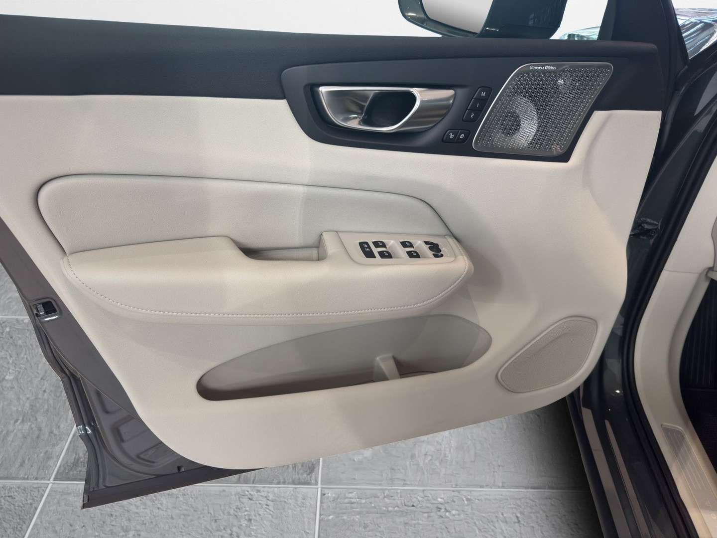 Volvo XC60 T8 Recharge Ultimate - 2025 - Joinsteer - #5