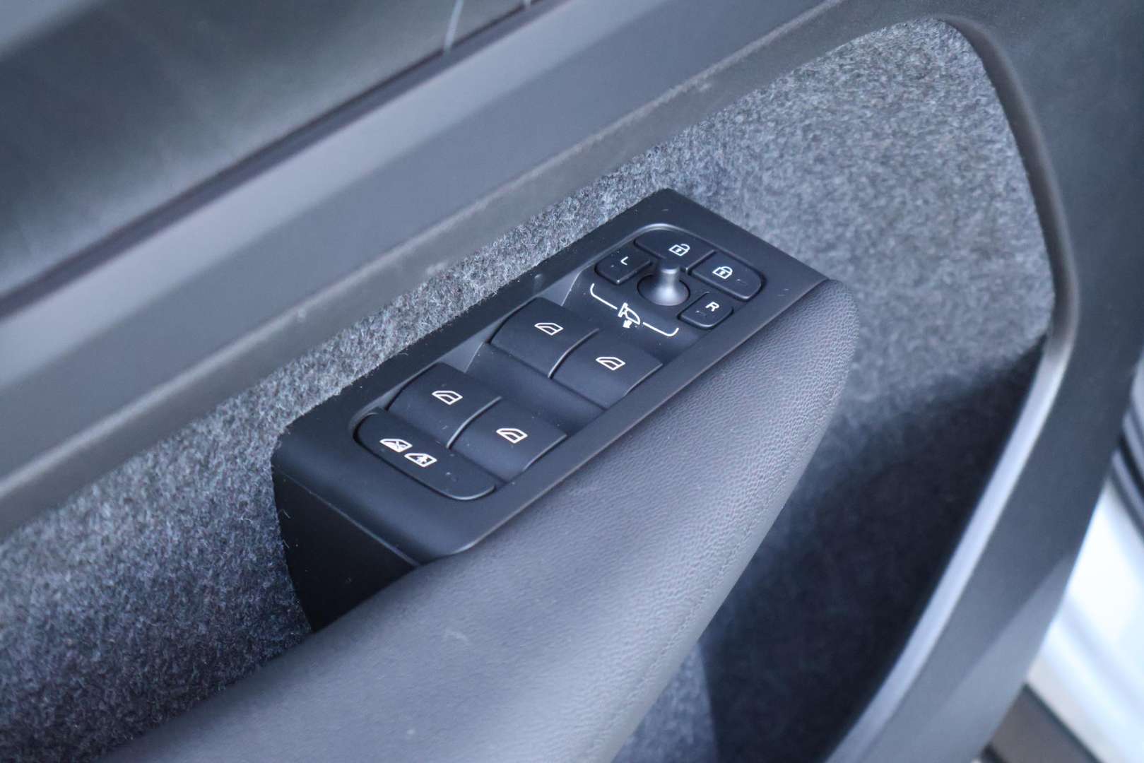 Volvo C40 Recharge PLUS - 2025 - Joinsteer - #21