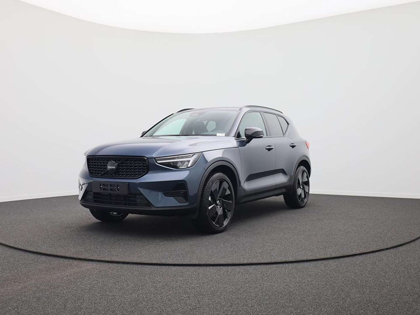 Volvo XC40 B4 Plus - 2026 - Joinsteer - #1