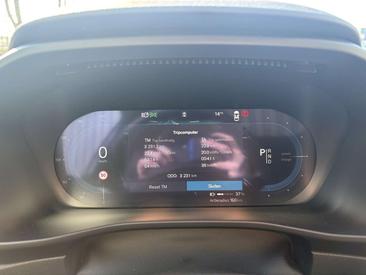 Volvo C40 Recharge PLUS — photo 20