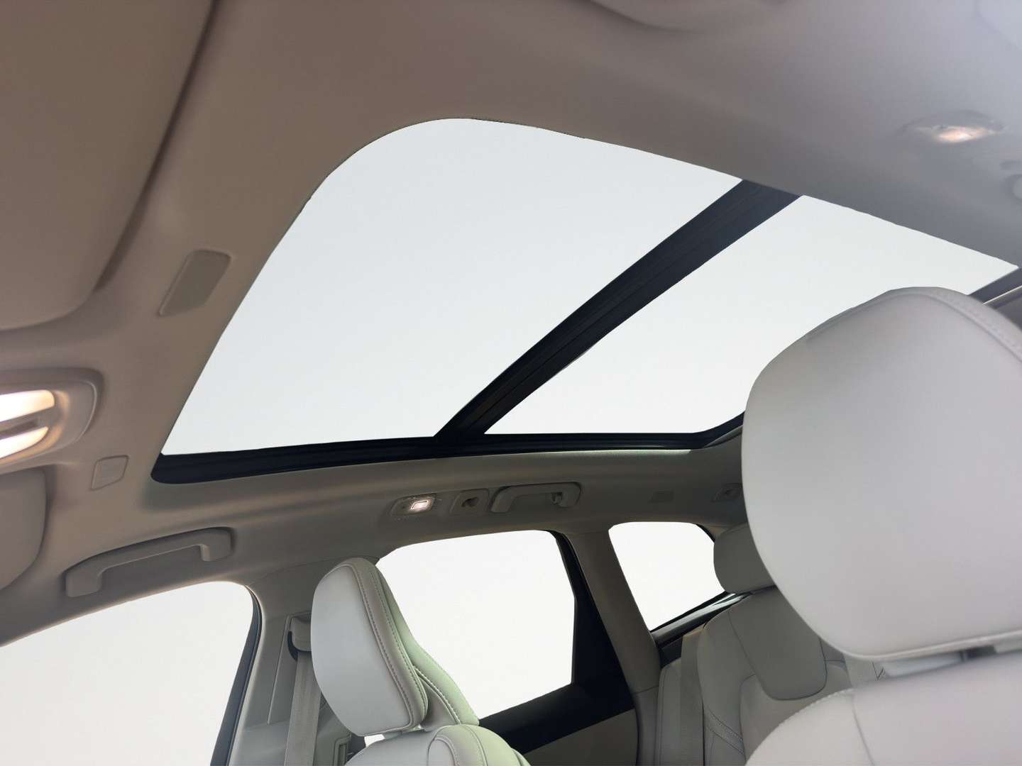 Volvo XC60 T8 Recharge Ultimate - 2025 - Joinsteer - #8