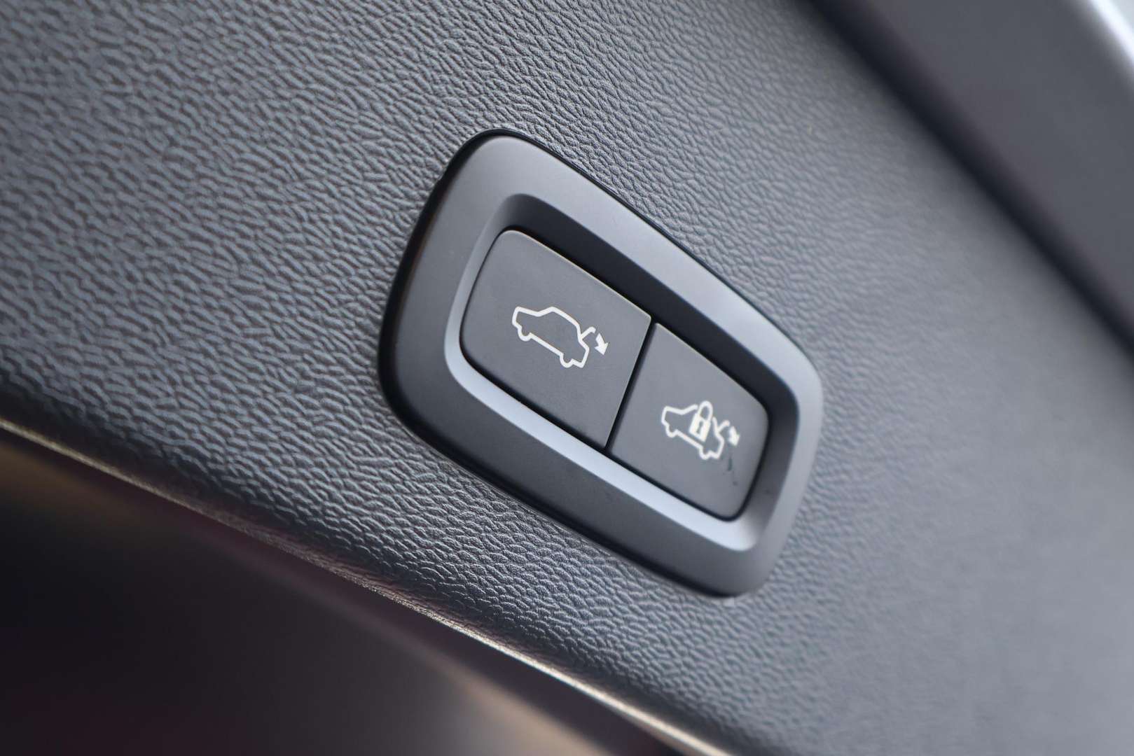 Volvo C40 Recharge PLUS - 2025 - Joinsteer - #24
