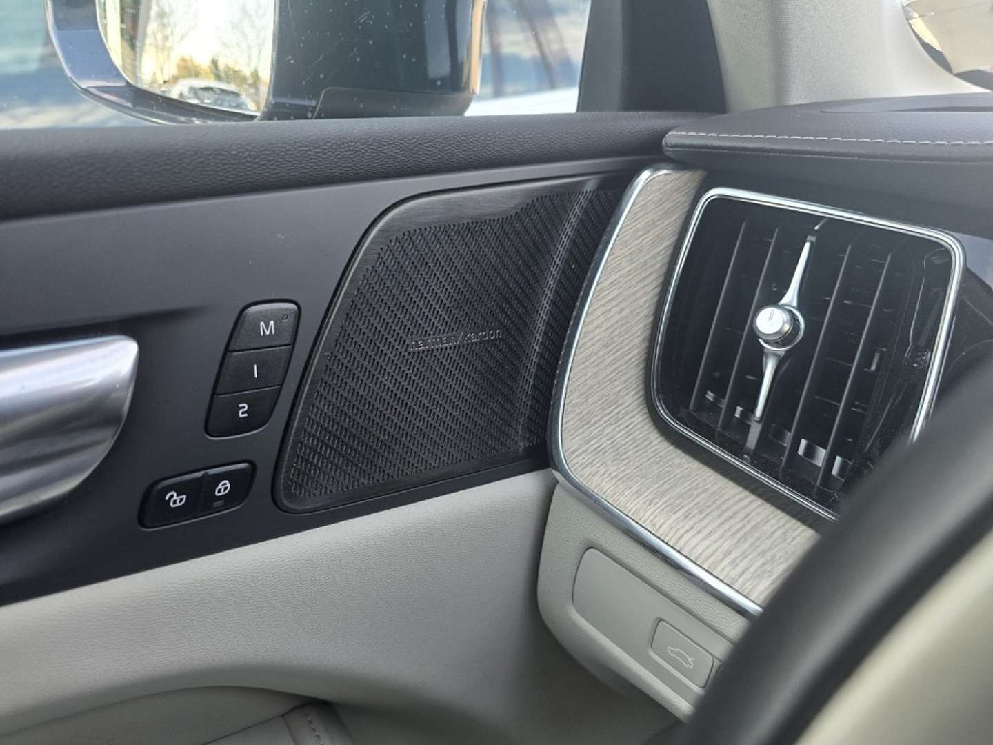 Volvo XC60 T8 Recharge Ultimate - 2022 - Joinsteer - #11