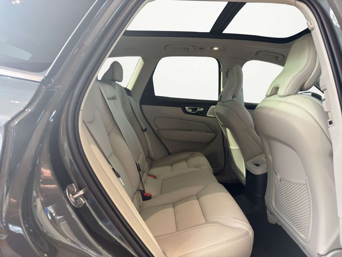 Volvo XC60 T8 Recharge Ultimate - 2025 - Joinsteer - #10