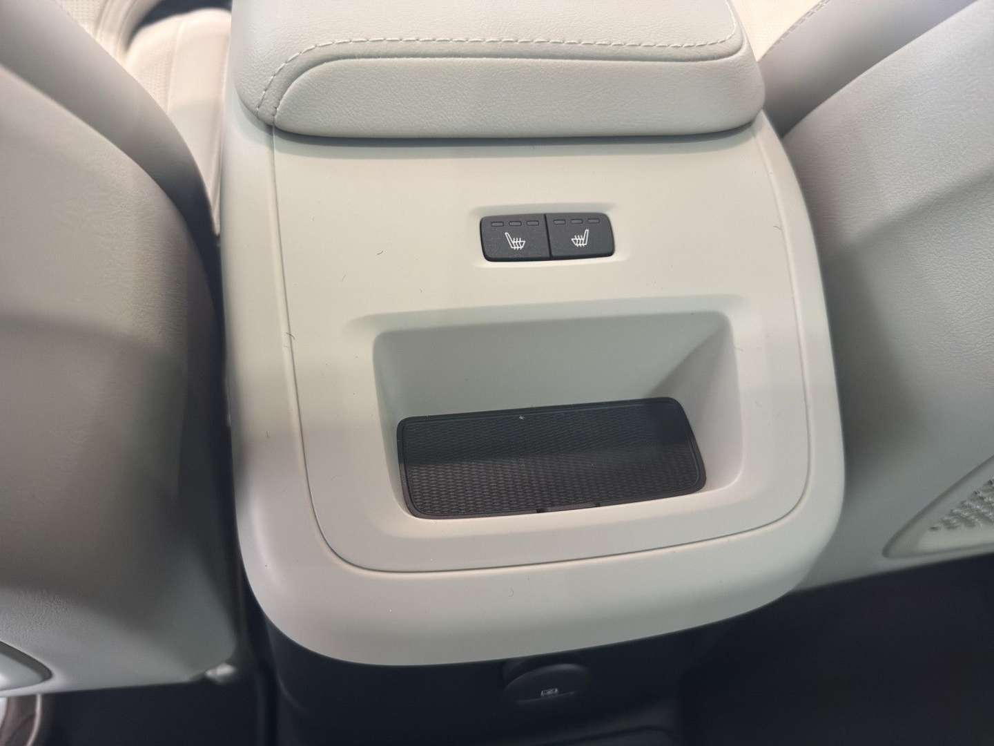 Volvo XC60 T8 Recharge Ultimate - 2025 - Joinsteer - #11