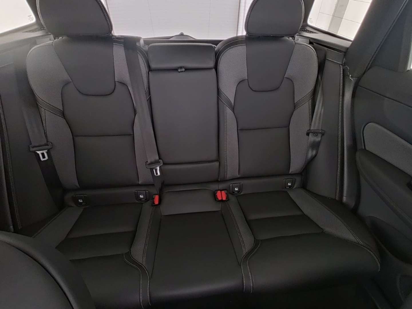 Volvo XC60 B5 Plus - 2025 - Joinsteer - #12