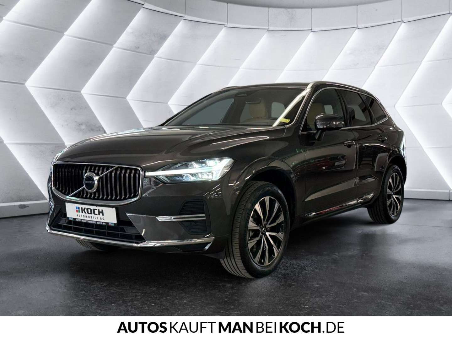 Volvo XC60 B4 Plus - 2023 - Joinsteer - #1