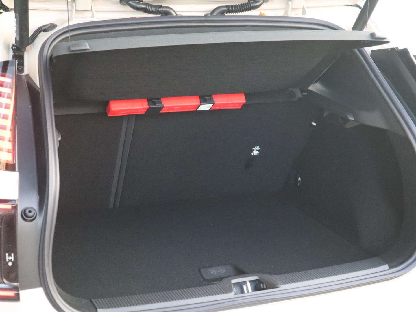 Volvo EX30 SINGLE MOTOR (EXTENDED RANGE) - 2025 - Joinsteer - #17