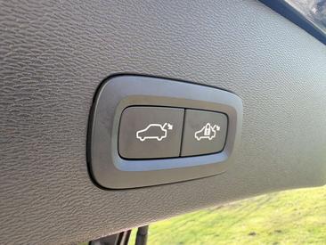 Volvo C40 Recharge PLUS — photo 30