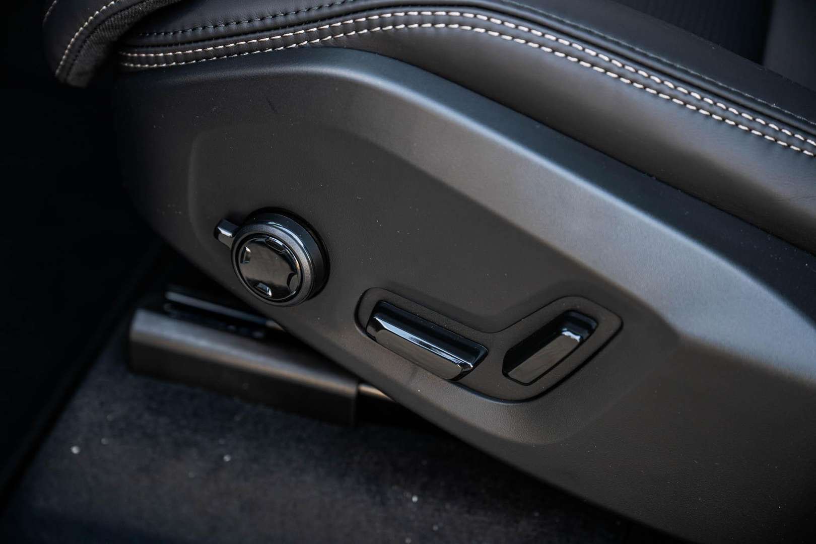 Volvo XC90 T8 Recharge Ultimate - 2026 - Joinsteer - #13