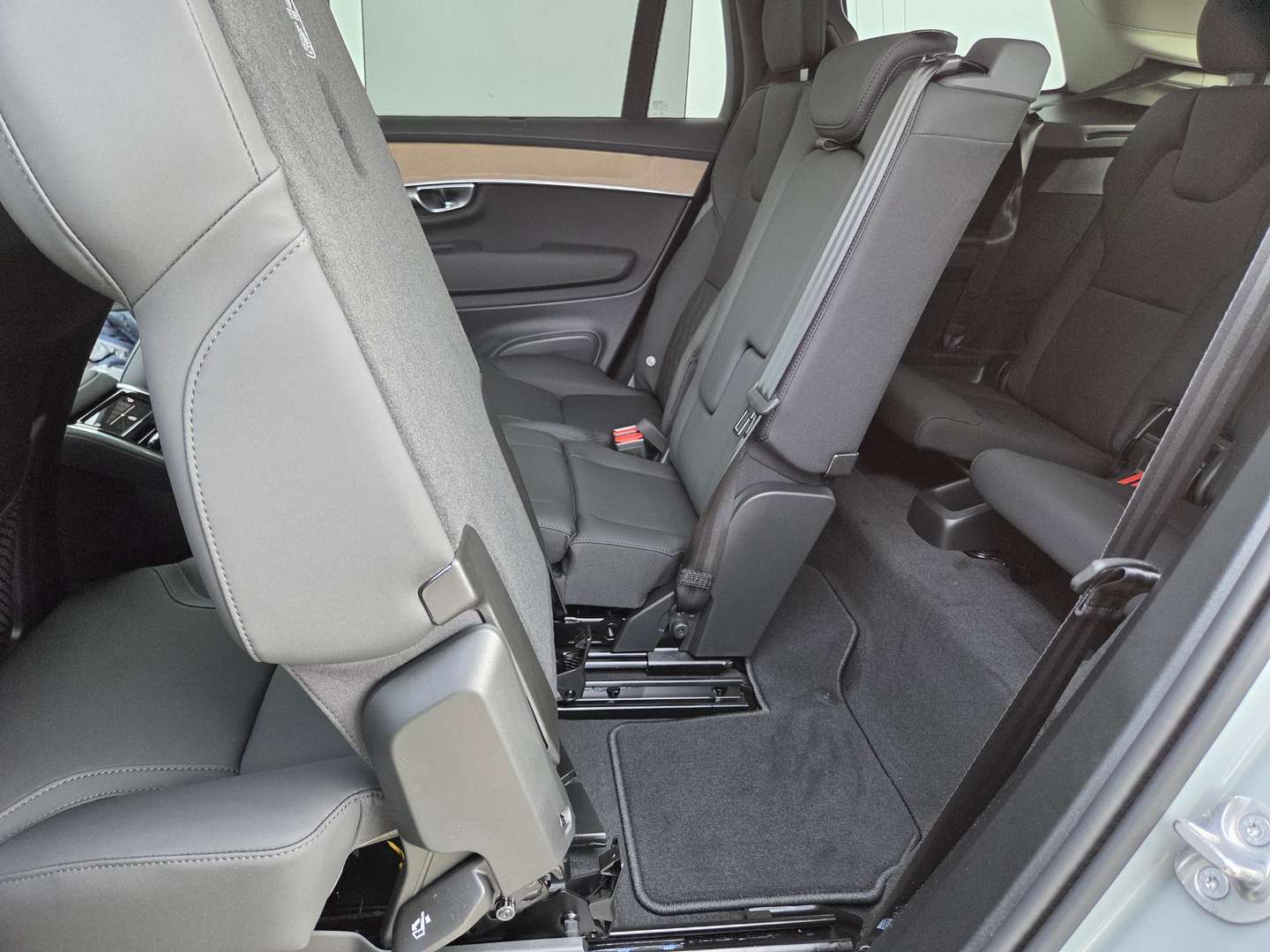 Volvo XC90 T8 - 2025 - Joinsteer - #42