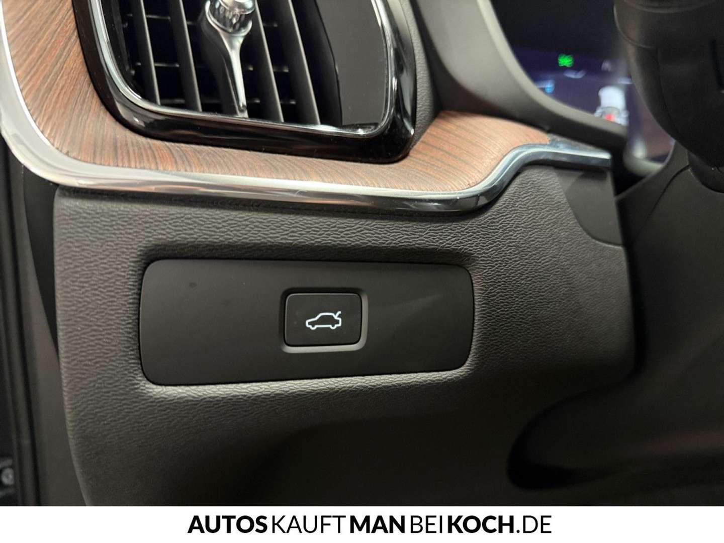 Volvo XC60 B4 Plus - 2023 - Joinsteer - #18