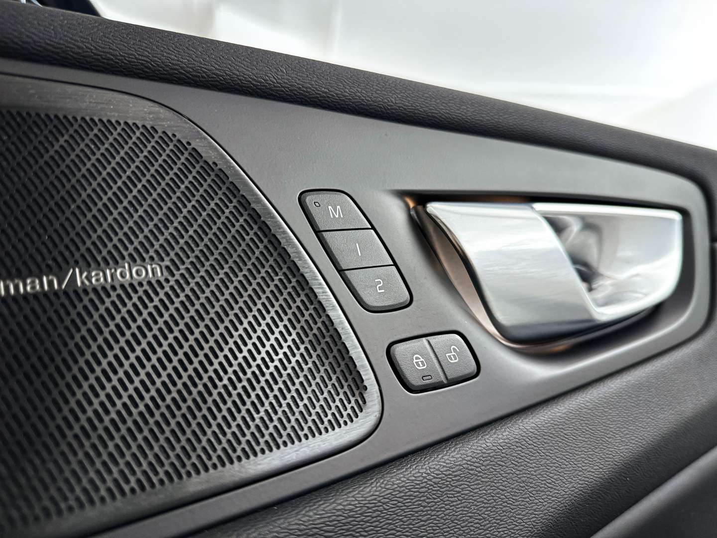 Volvo XC60 T8 Recharge Ultra Bright - 2025 - Joinsteer - #36