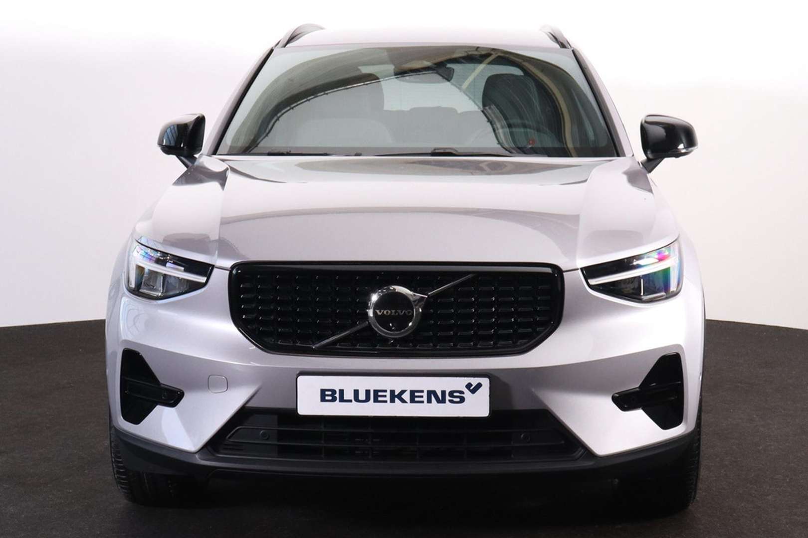 Volvo XC40 B3 Plus - 2025 - Joinsteer - #1