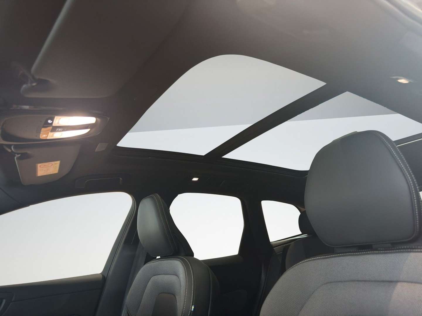 Volvo XC60 T8 Recharge Ultimate - 2025 - Joinsteer - #7