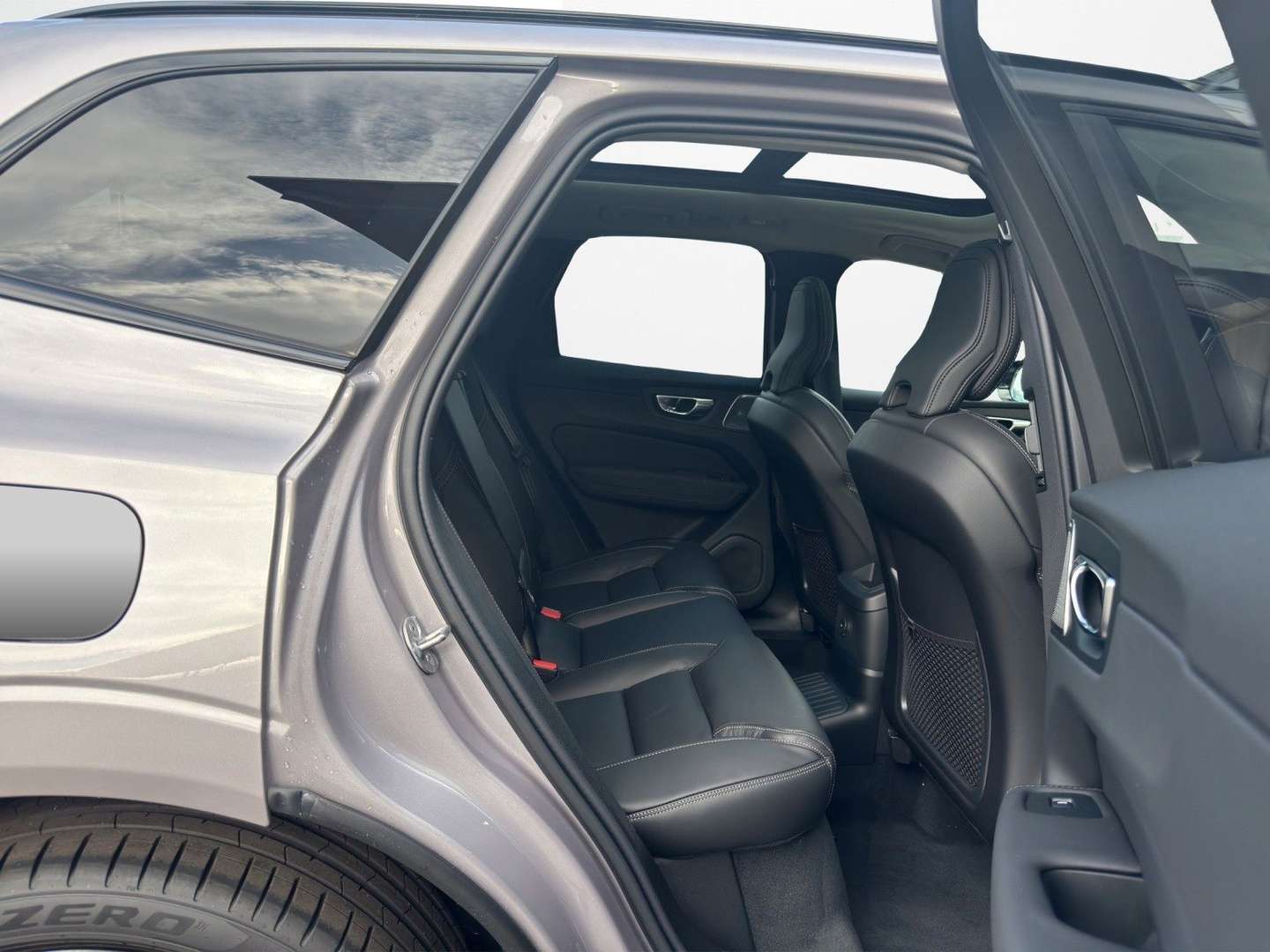 Volvo XC60 T8 Recharge Ultimate - 2025 - Joinsteer - #11