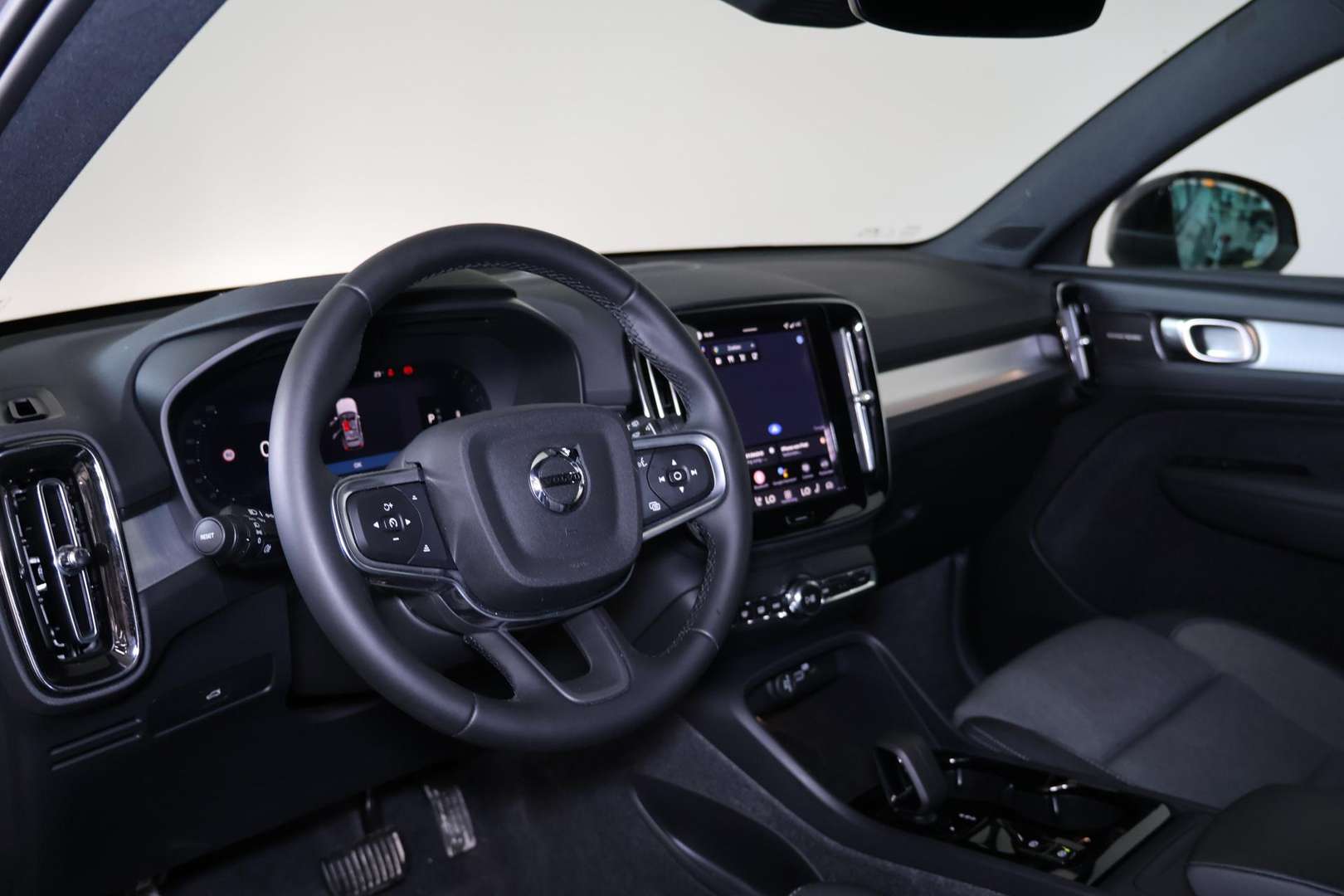 Volvo XC40 B3 Plus - 2025 - Joinsteer - #11