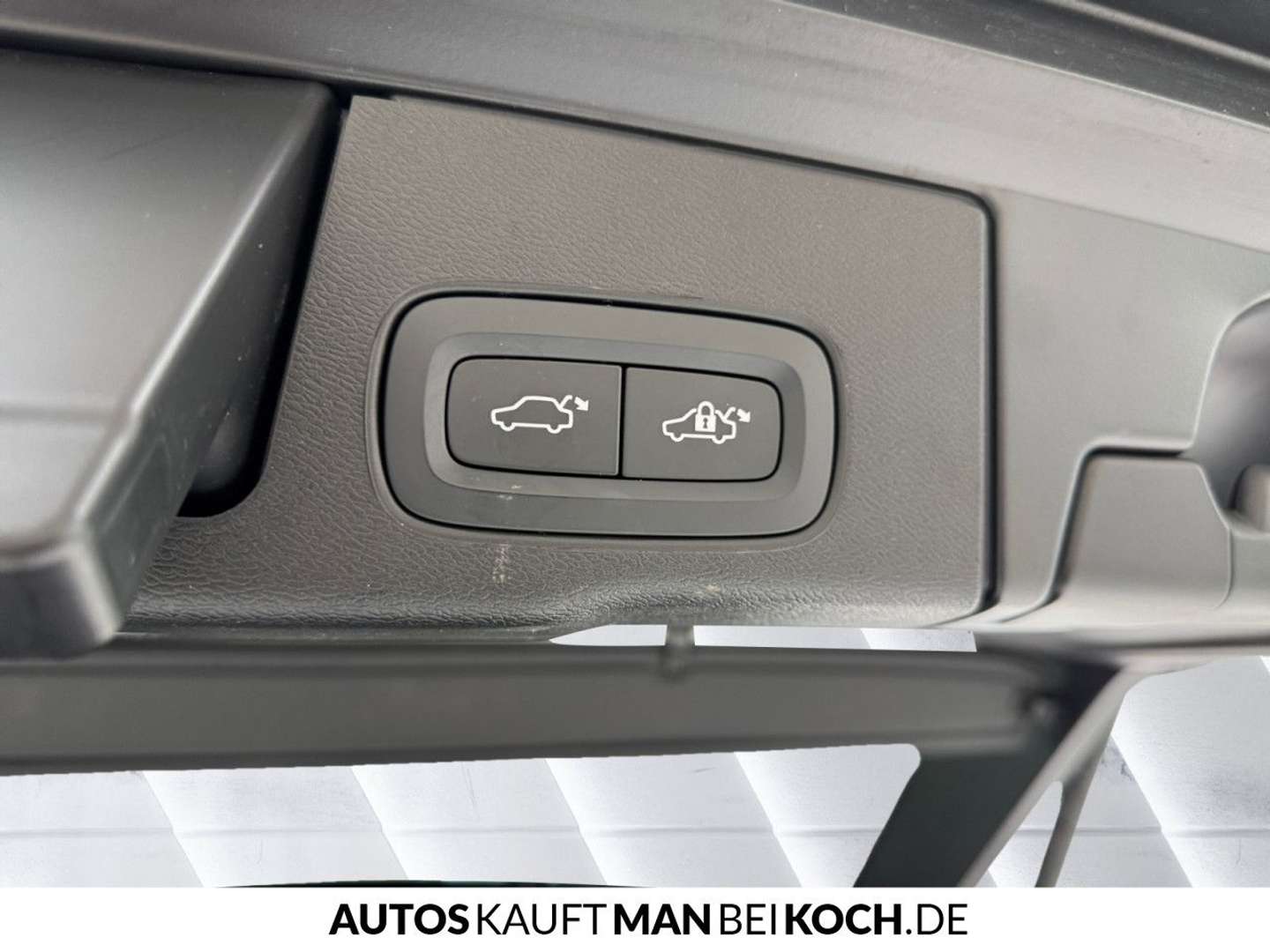 Volvo XC60 T6 Recharge Ultimate - 2025 - Joinsteer - #17