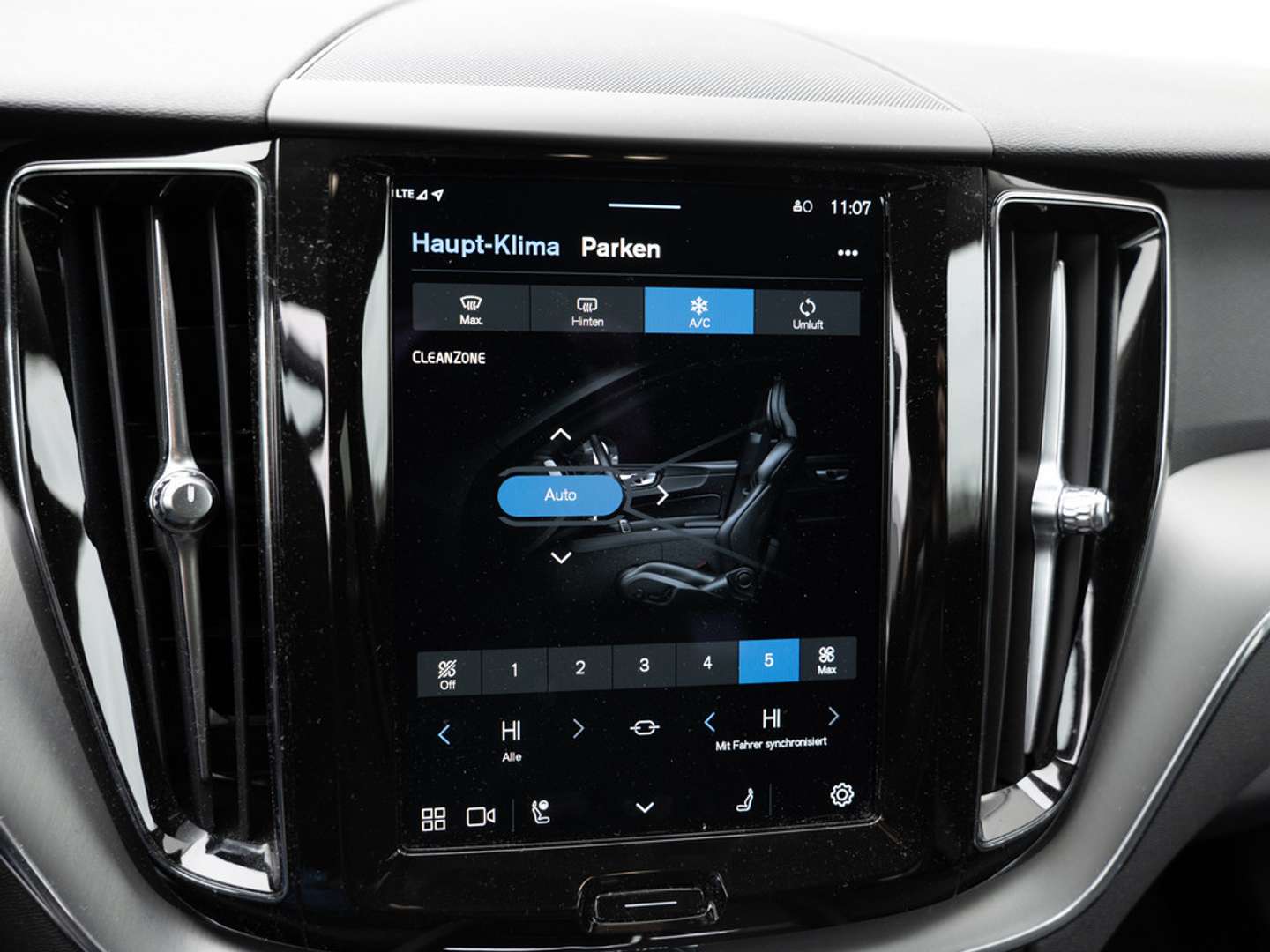 Volvo XC60 B4 Core - 2023 - Joinsteer - #41