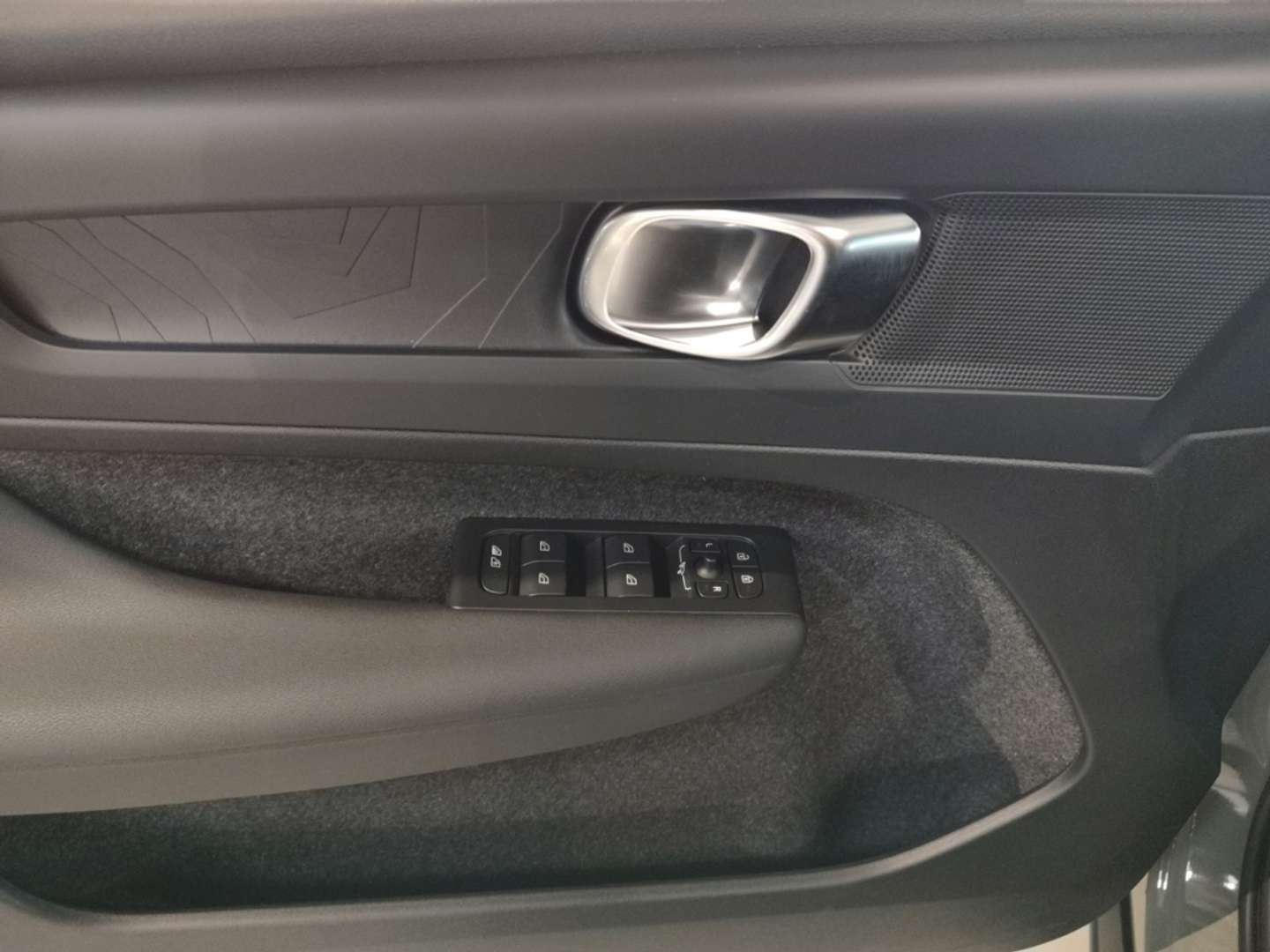 Volvo XC40 Recharge Plus - 2025 - Joinsteer - #6