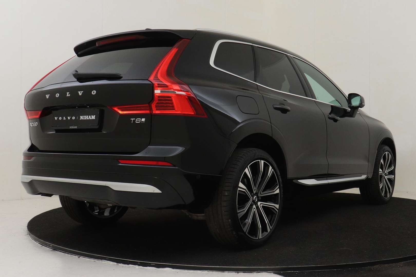 Volvo XC60 T8 Recharge Plus - 2025 - Joinsteer - #1