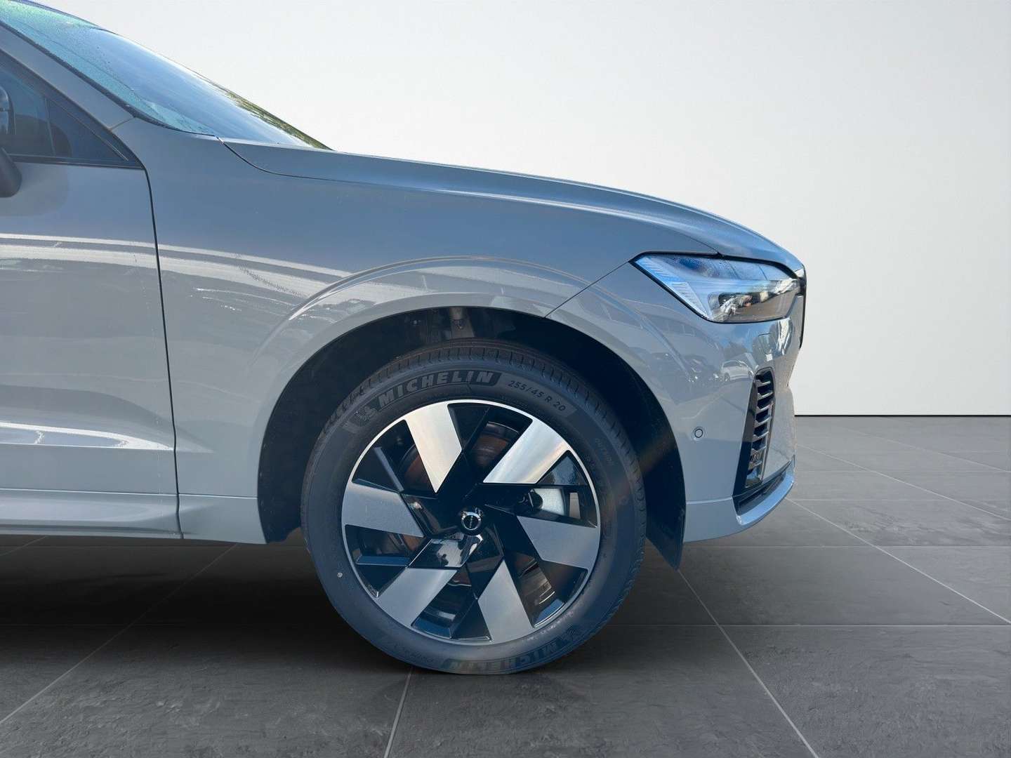 Volvo XC60 T6 Recharge Plus - 2025 - Joinsteer - #1