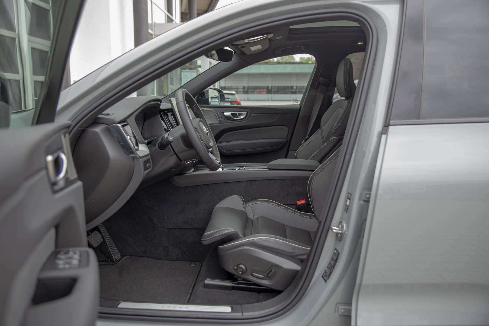 Volvo XC60 T8 Ultimate - 2025 - Joinsteer - #18