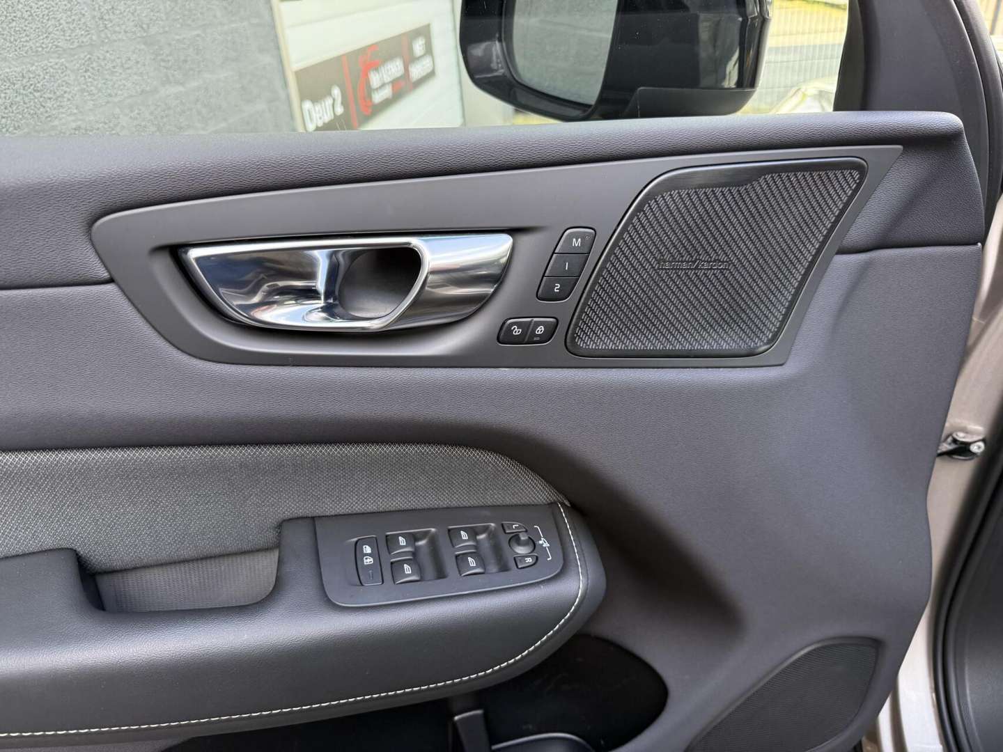 Volvo XC60 T8 Recharge Plus - 2023 - Joinsteer - #10