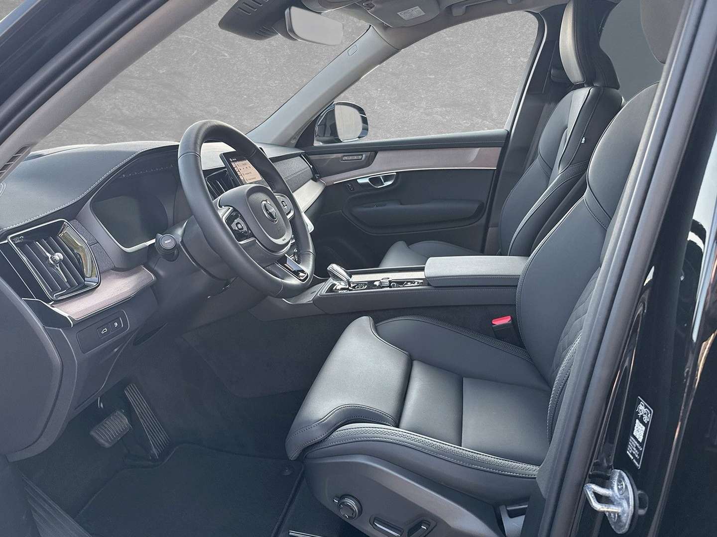 Volvo XC90 T8 Plus - 2025 - Joinsteer - #2