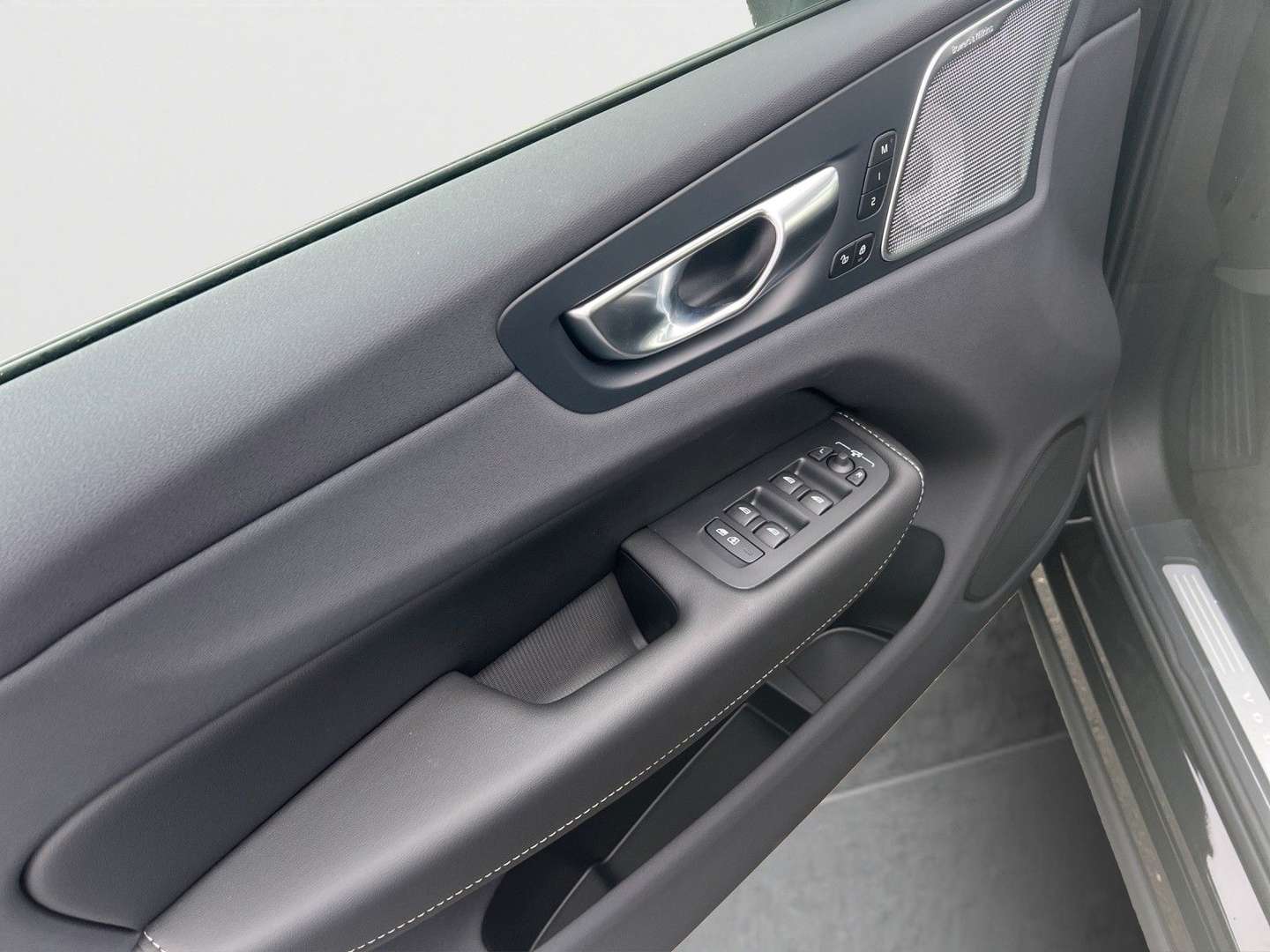 Volvo XC60 T8 Recharge Ultimate - 2025 - Joinsteer - #6