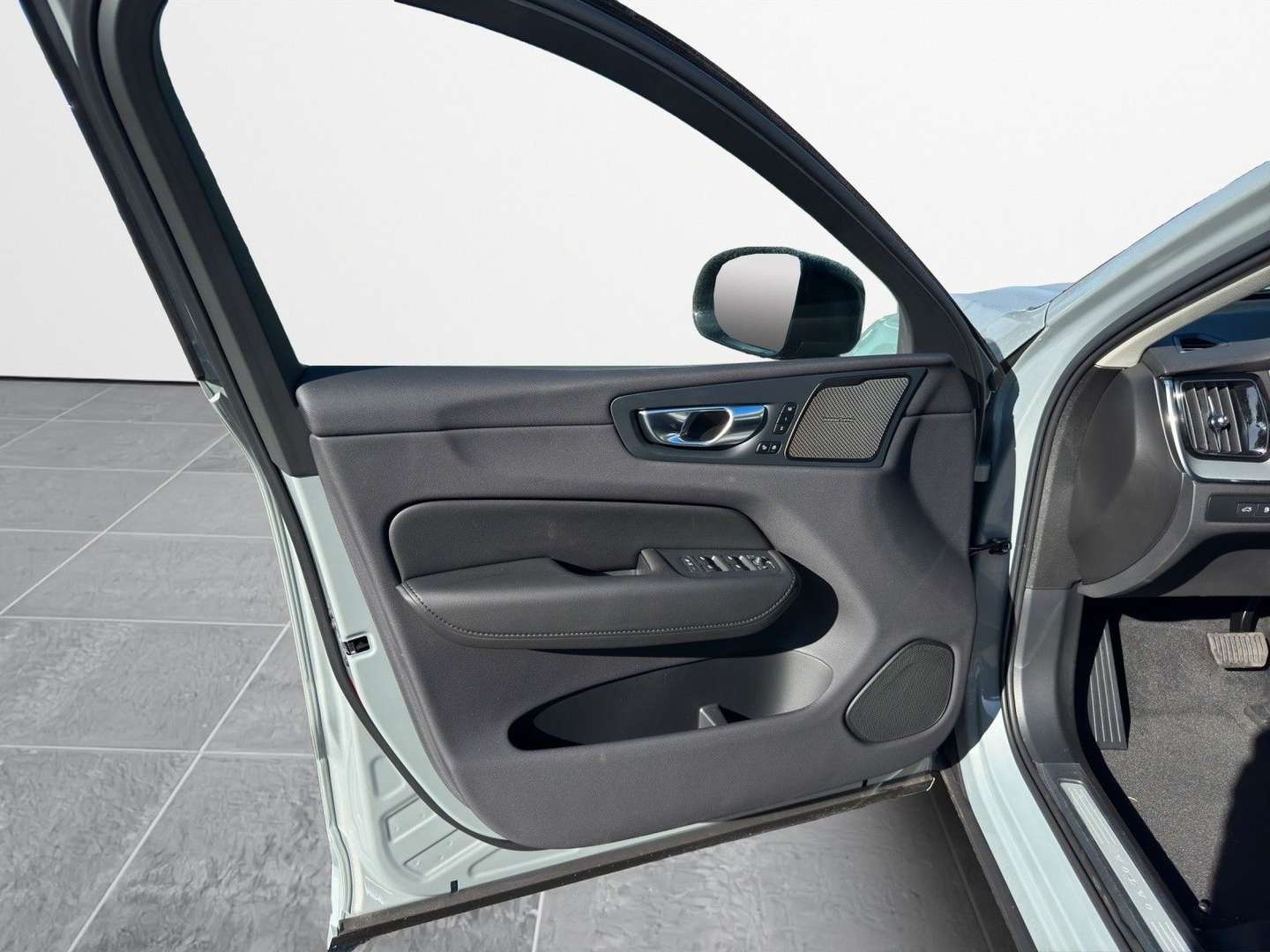 Volvo XC60 T6 Recharge Plus - 2025 - Joinsteer - #7