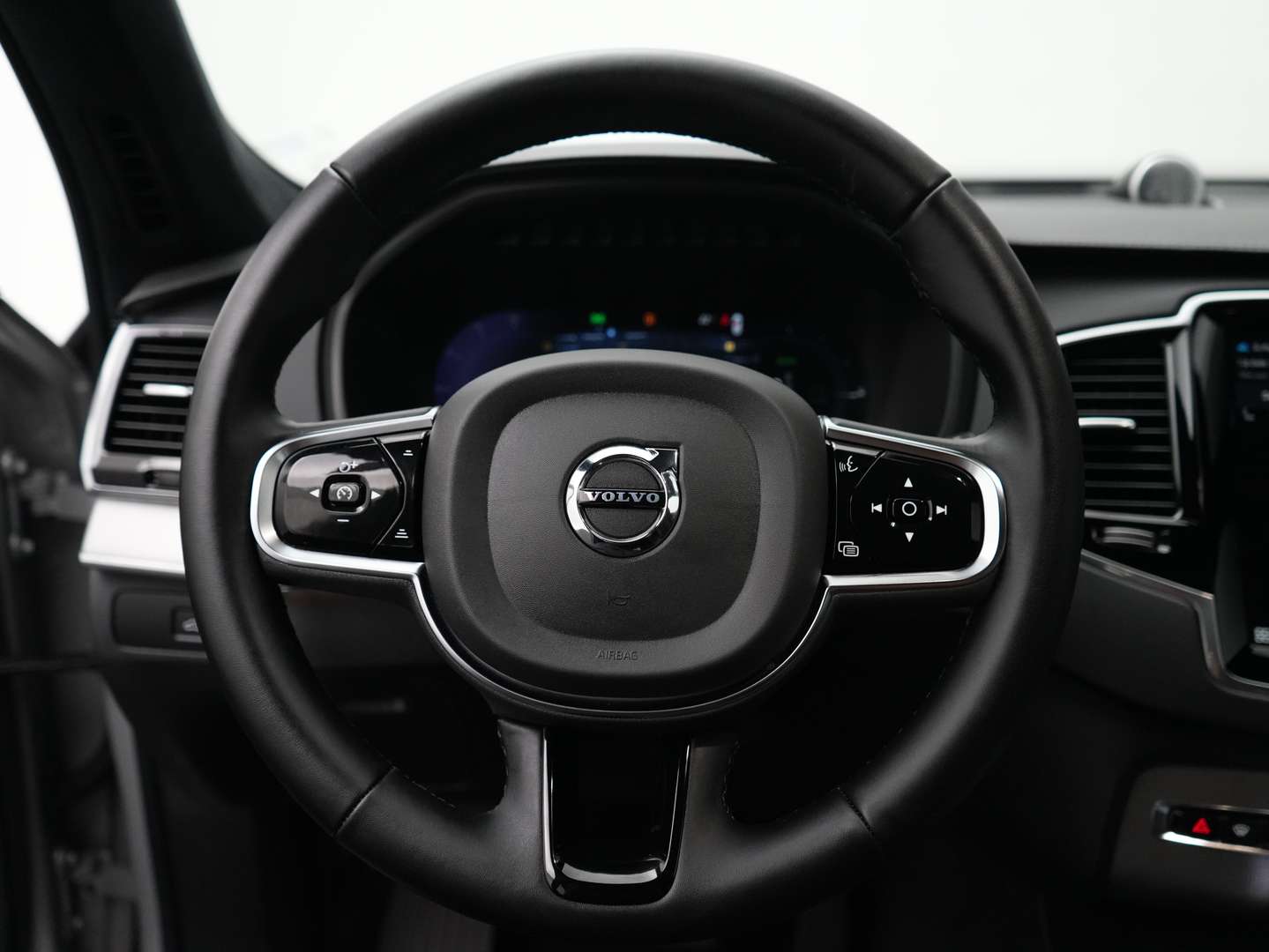 Volvo XC90 T8 Recharge Ultimate - 2023 - Joinsteer - #37