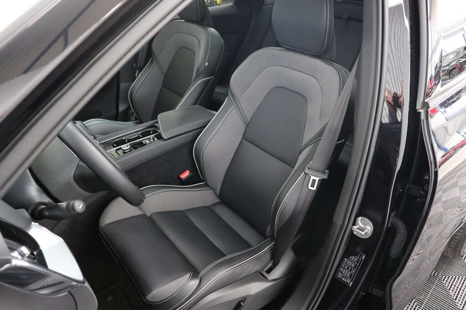 Volvo XC60 T6 Recharge - 2025 - Joinsteer - #4