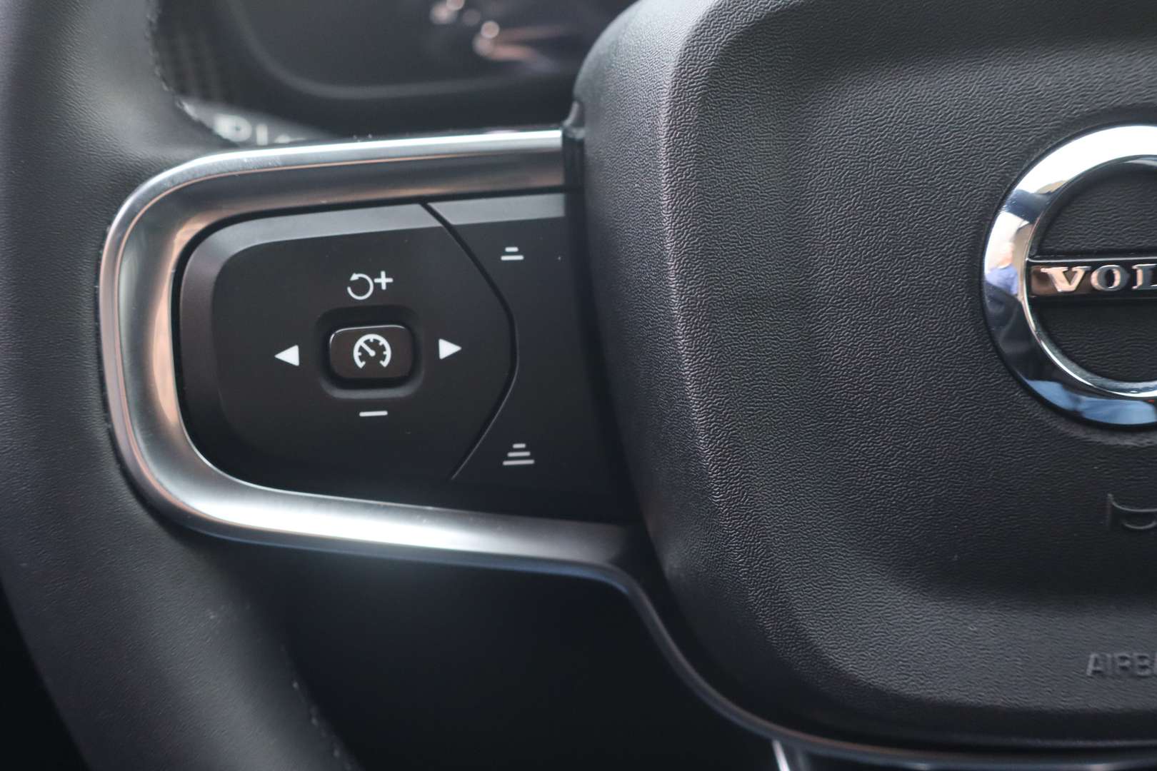 Volvo XC40 Recharge - 2022 - Joinsteer - #25