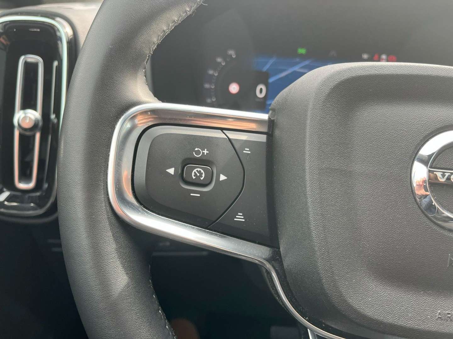 Volvo XC40 Recharge Ultimate - 2023 - Joinsteer - #16
