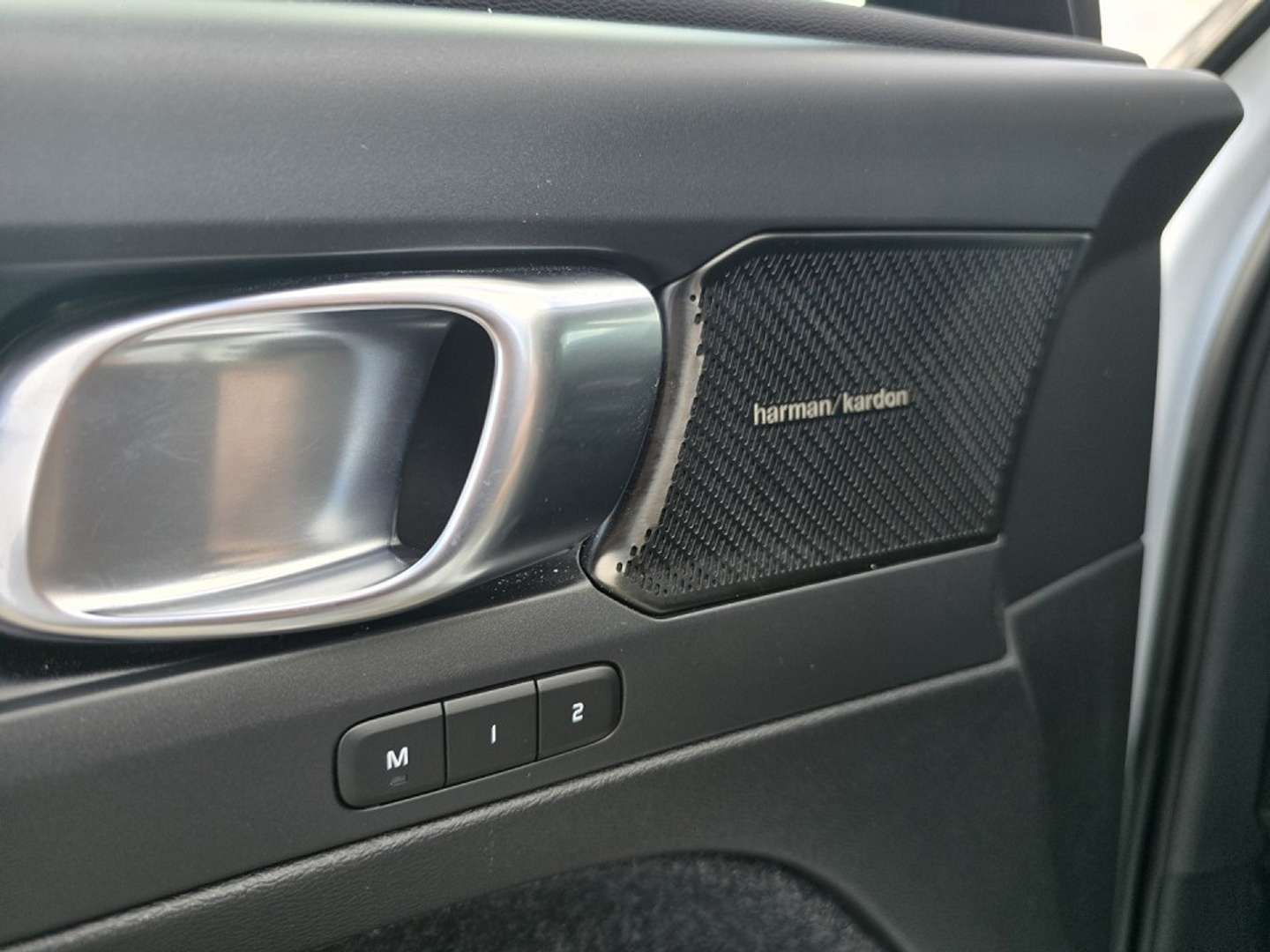 Volvo XC40 T5 Recharge Ultimate - 2022 - Joinsteer - #9
