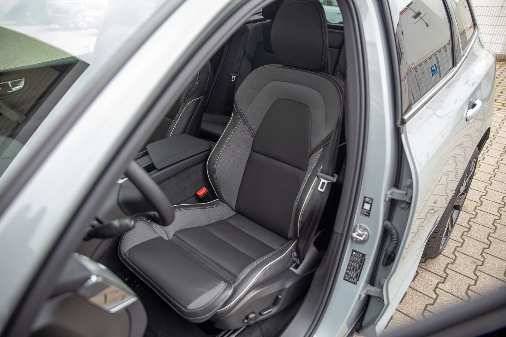 Volvo XC60 T8 Ultimate - 2025 - Joinsteer - #29