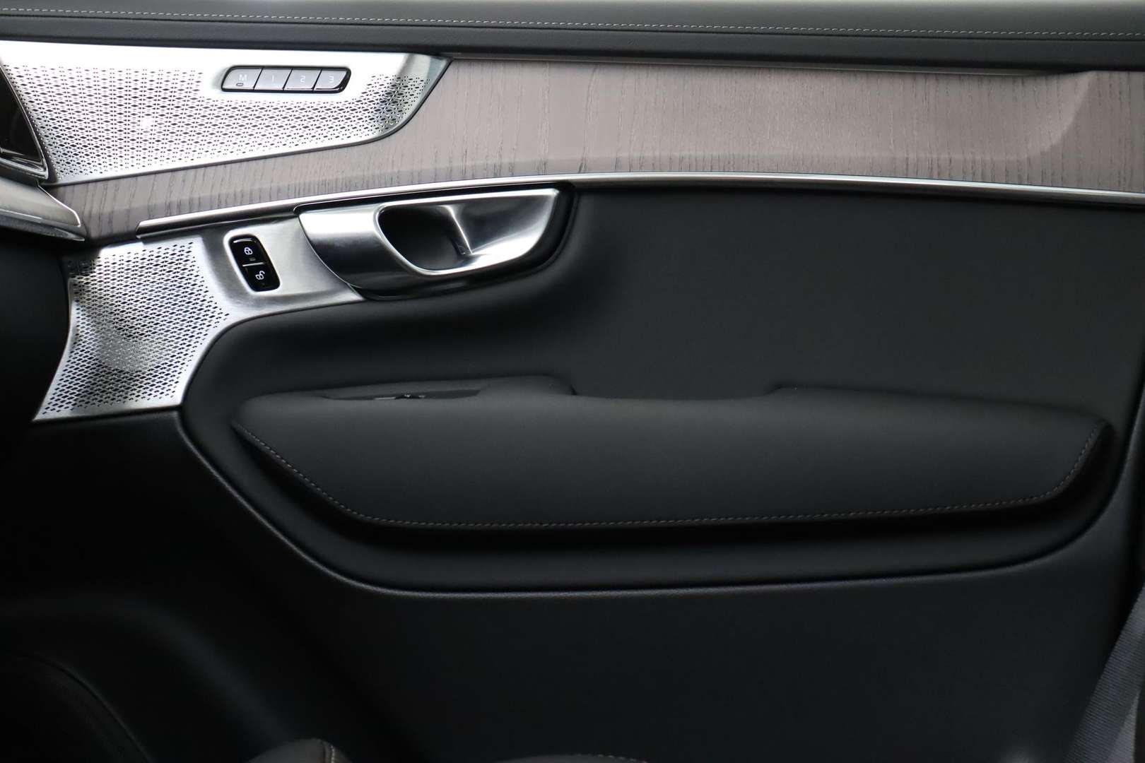 Volvo XC90 T8 Recharge Ultimate - 2025 - Joinsteer - #24
