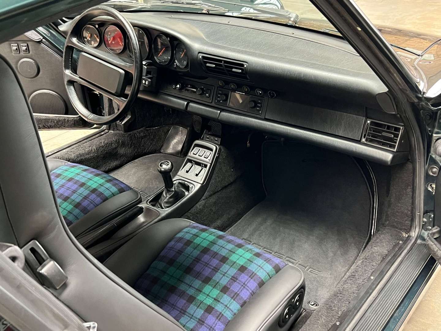 Porsche 964 CARRERA 4 - 1989 - Joinsteer - #14