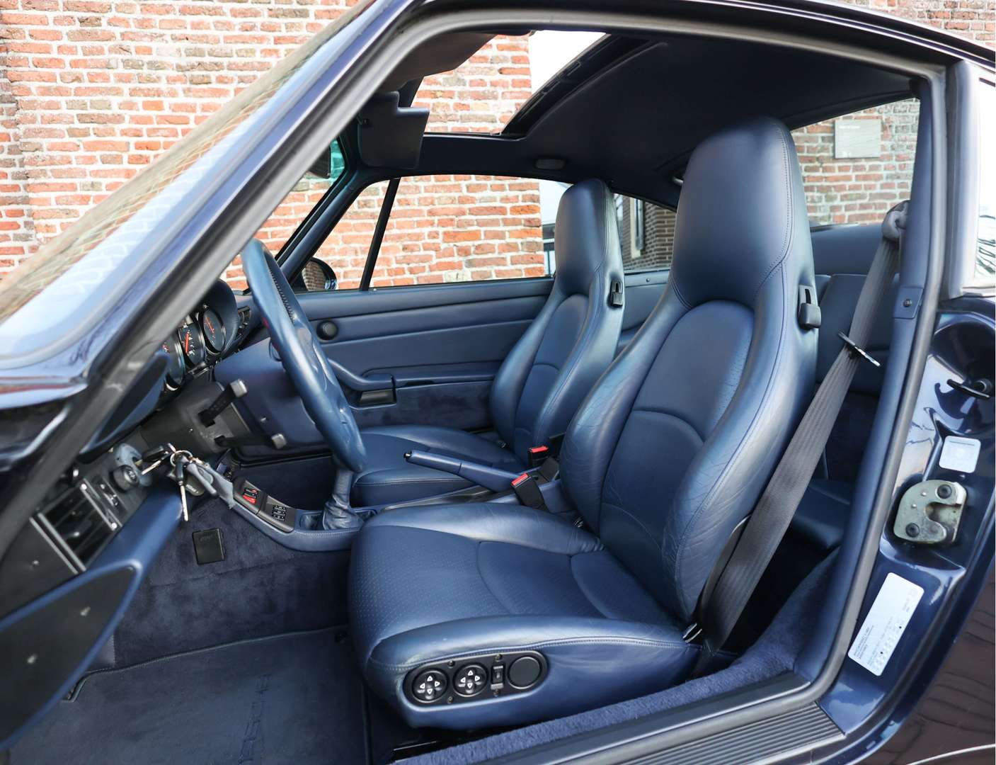 Porsche 993 CARRERA 4 - 1995 - Joinsteer - #36