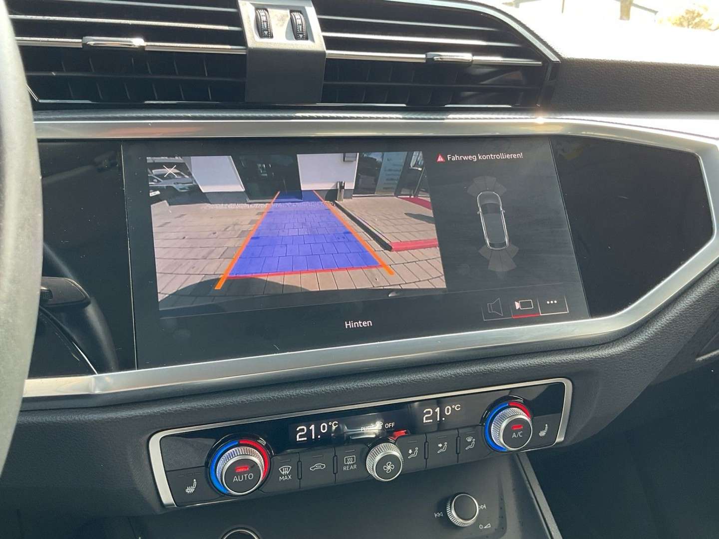 Audi Q3 S Line 40 TDI - 2023 - Joinsteer - #27