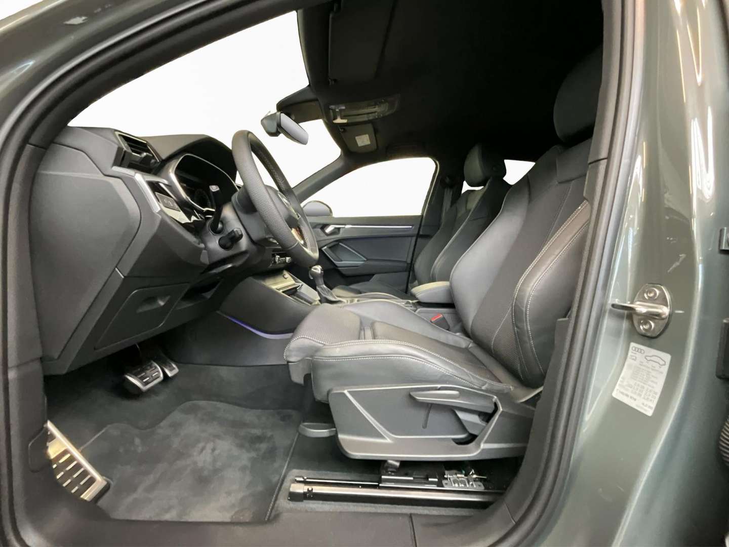 Audi Q3 S Line 35 TDI - 2025 - Joinsteer - #9
