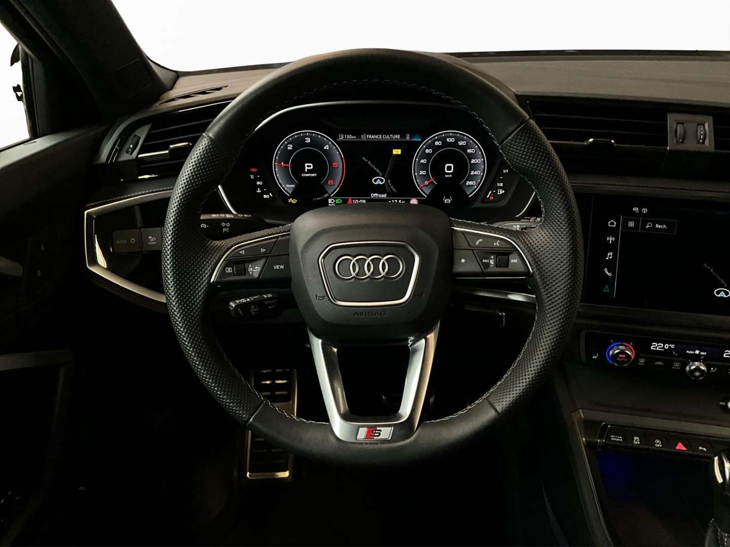 Audi Q3 S Line 35 TDI - 2025 - Joinsteer - #10