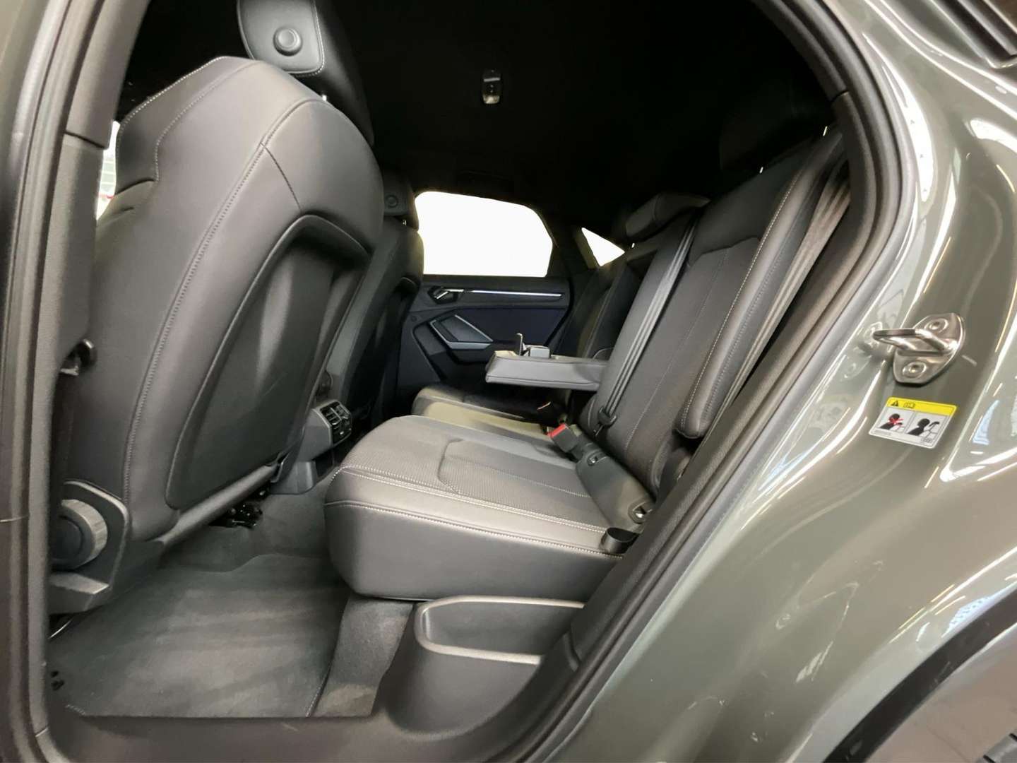 Audi Q3 S Line 35 TDI - 2025 - Joinsteer - #15
