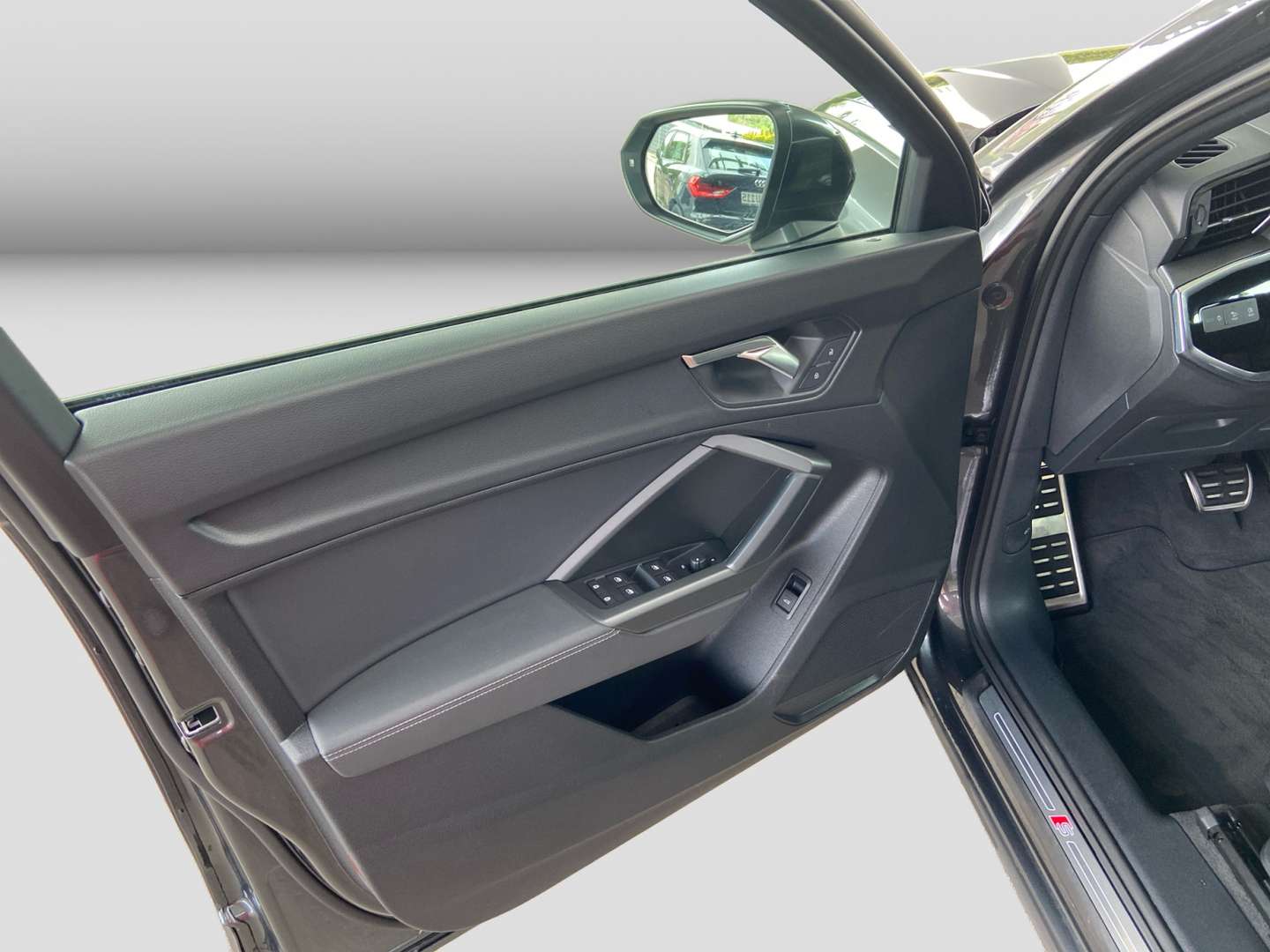 Audi Q3 S Line 35 TDI - 2023 - Joinsteer - #11