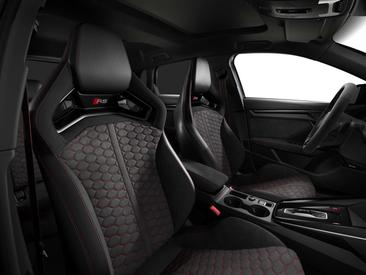 Audi RS3 — photo 9