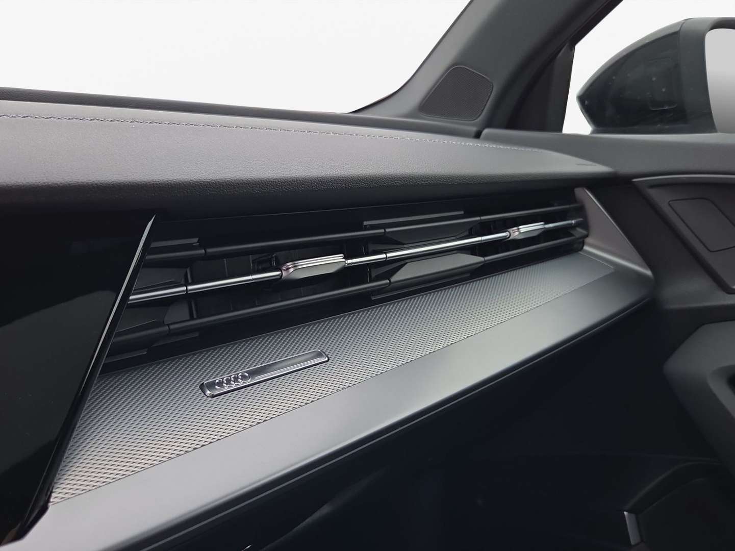 Audi A3 S Line 35 TFSI - 2023 - Joinsteer - #17